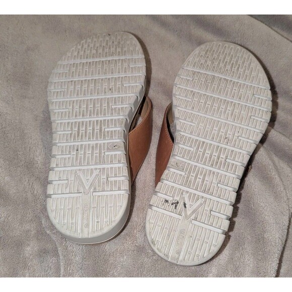 Vionic Uptown Marin Women's Wedge Thong Orthopedic Sandal Tan Leather NIB 7.5M - Picture 9 of 9